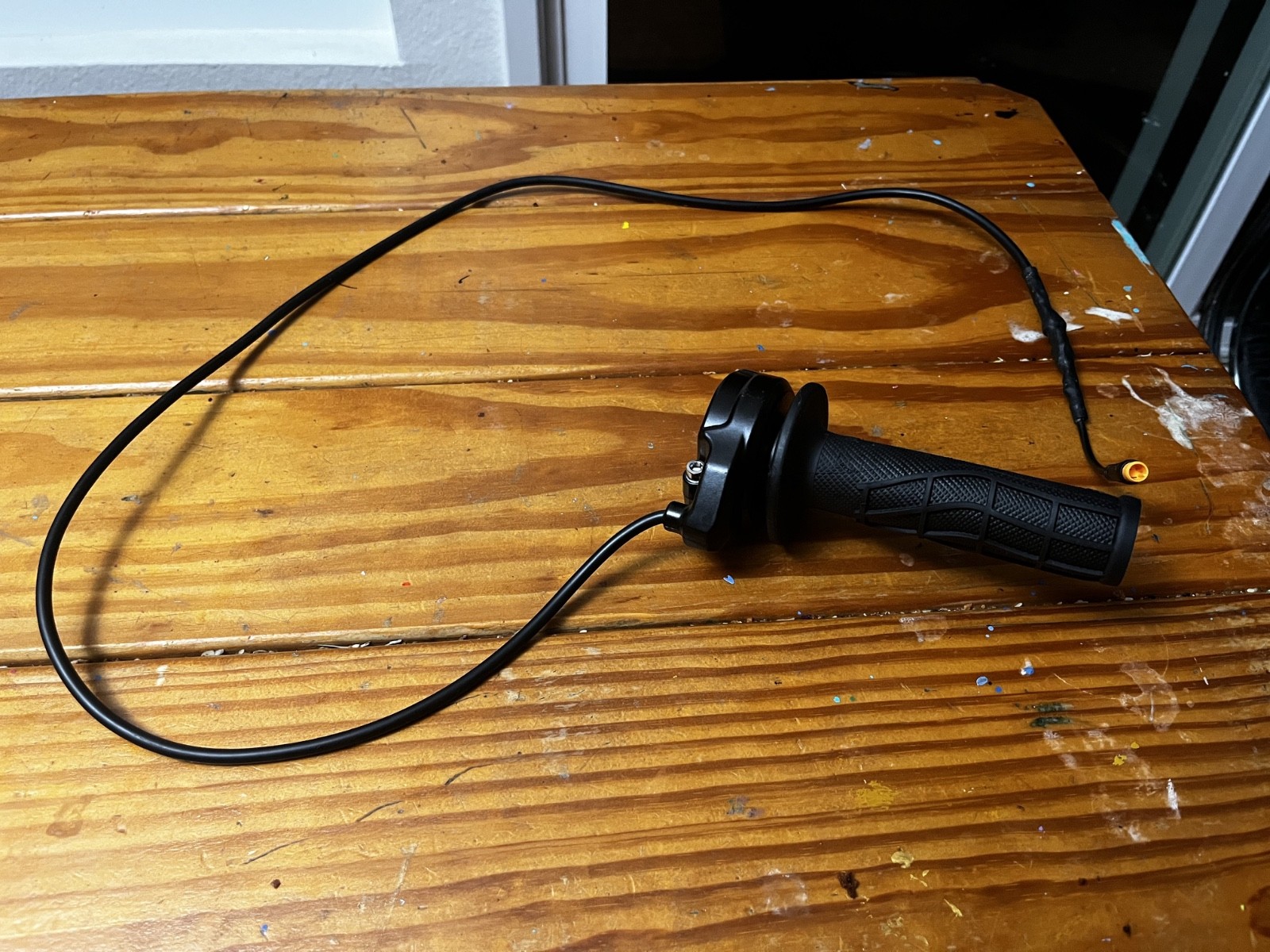 Surron throttle for super 73, p-51, female connector grips not included