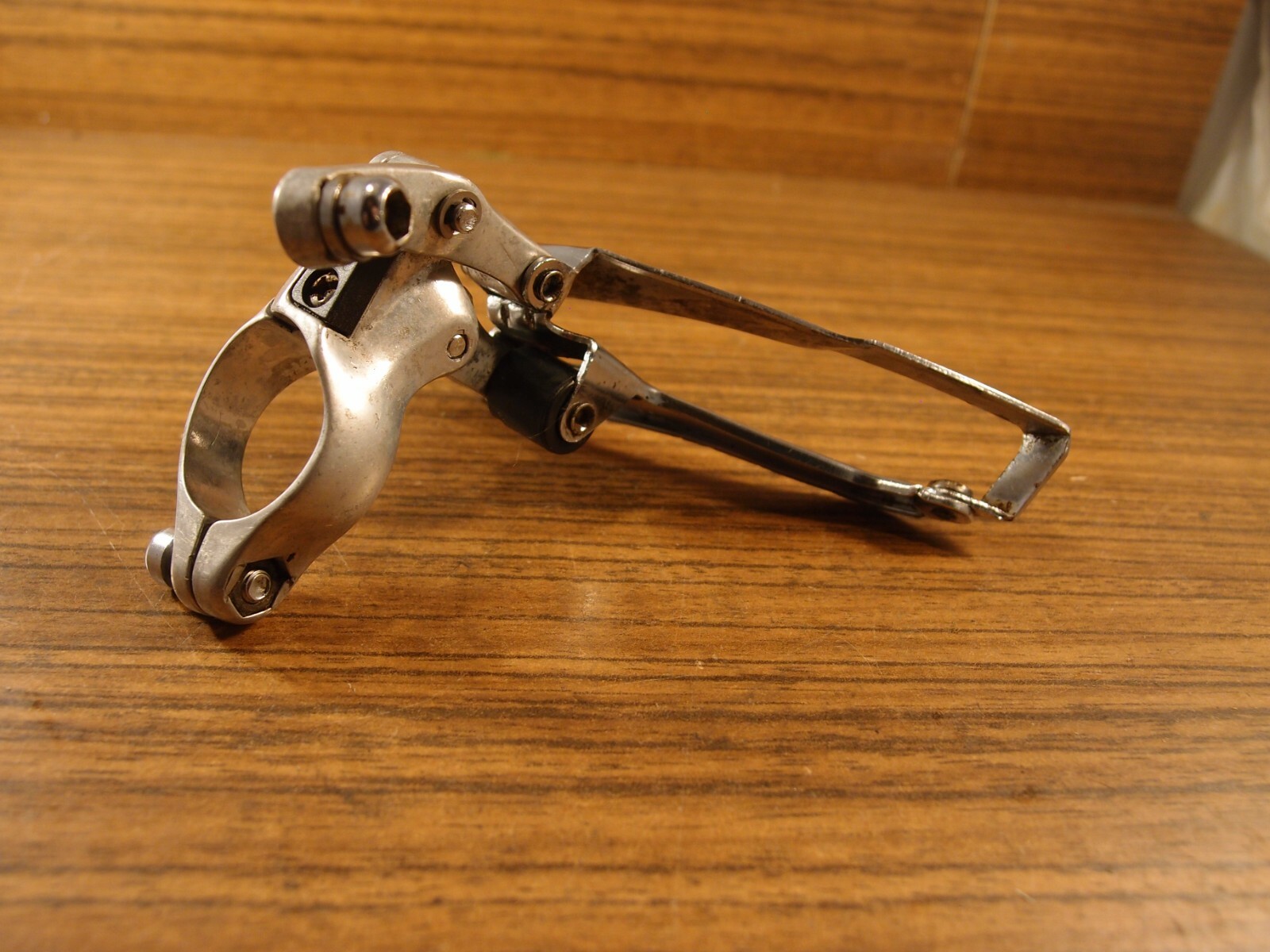 1987 MTB front derailleur Shimano Deore Alpine FD-MT60 VIA Japan bottom 28.6 mm