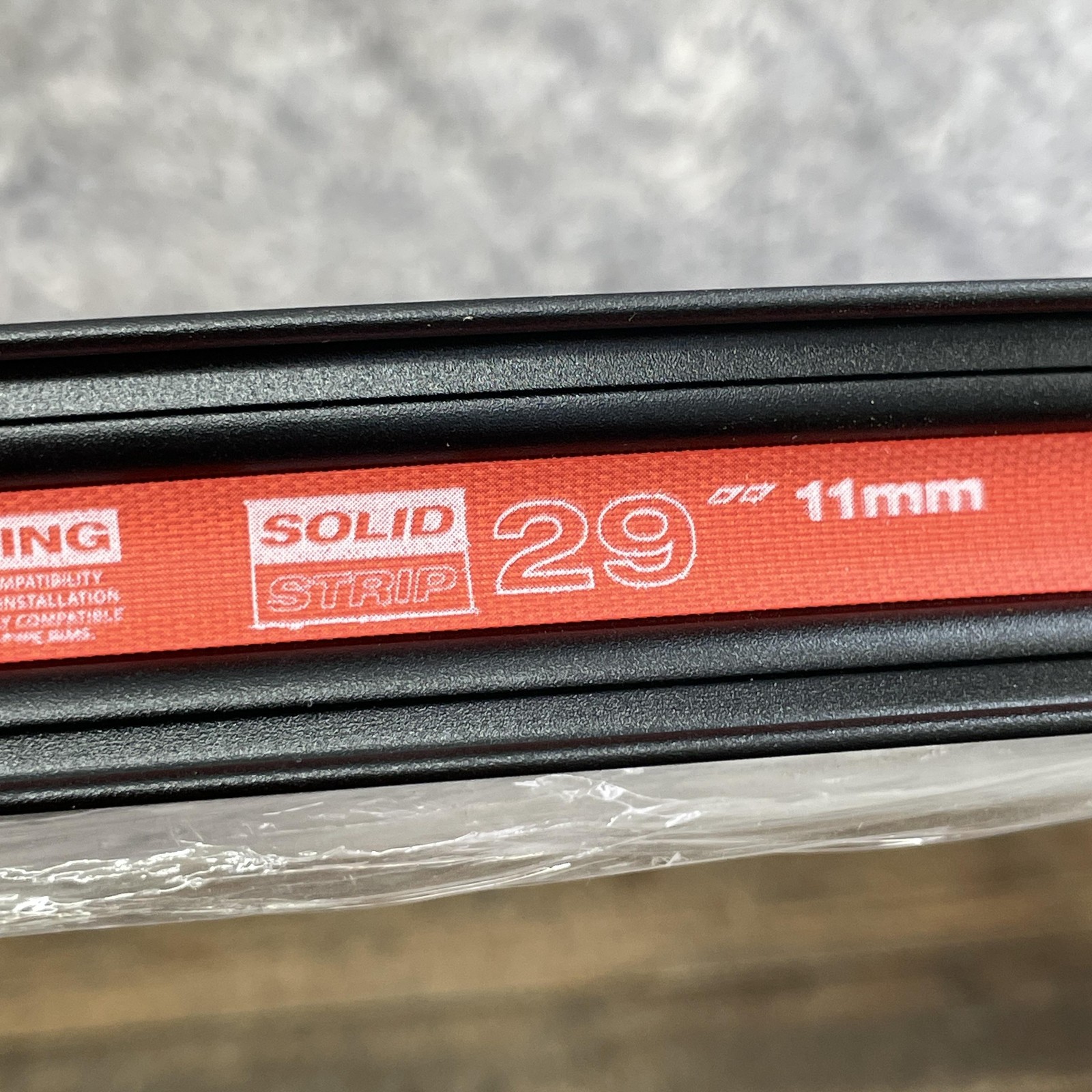 WTB KOM Tough I25 29 TCS Rim 32H Tubeless Disc MTB Black Alloy PV 29in