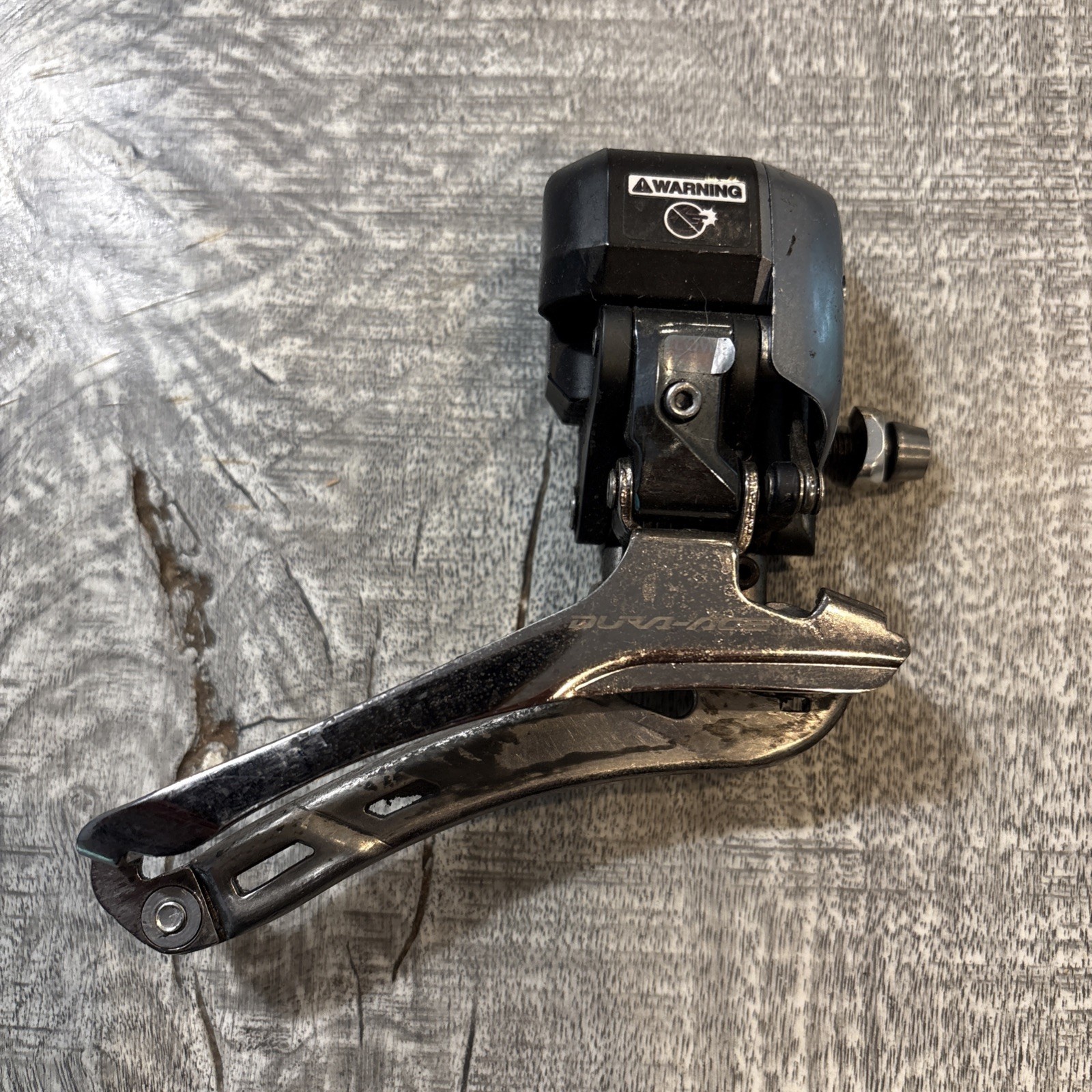 Shimano Dura Ace Di2 FD-9070 Front Derailleur 2×11 Speed Electronic VG+