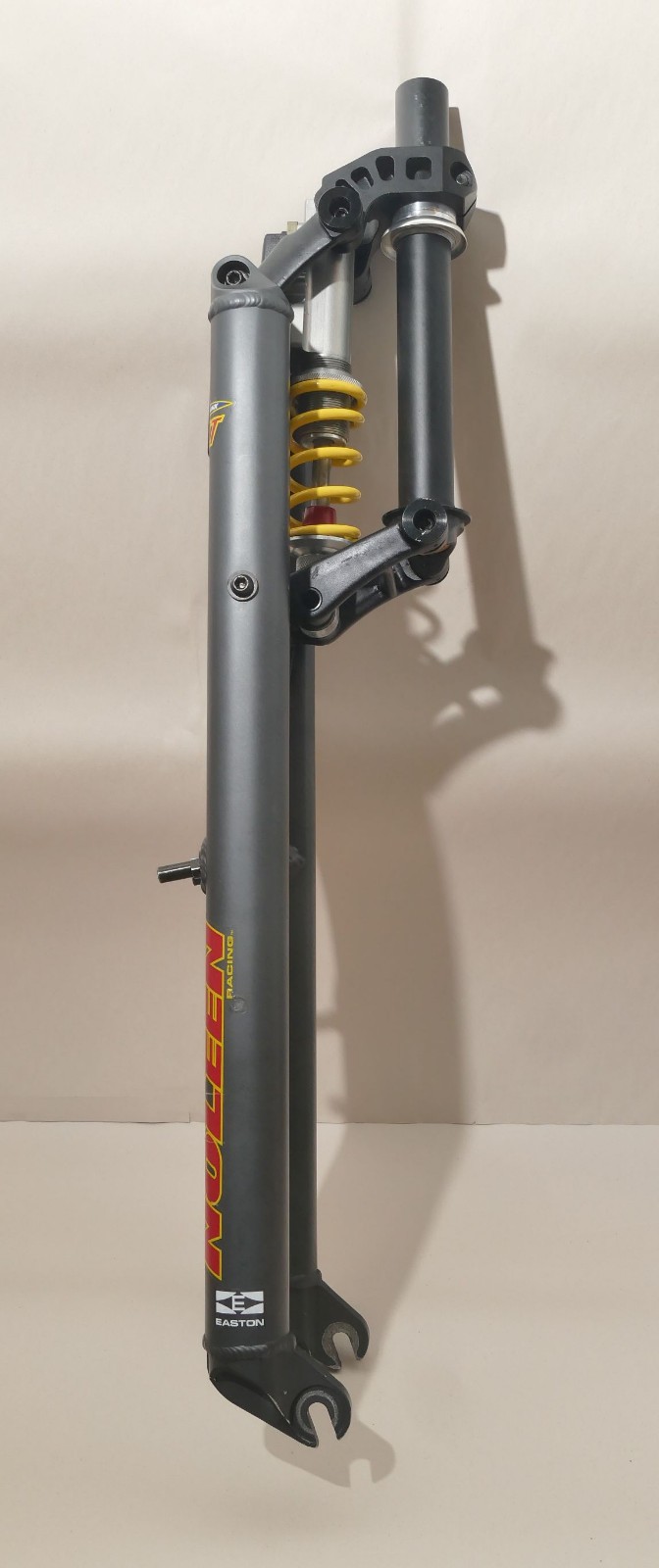 Noleen Crosslink Suspension Forks w/Smart Shock Easton 1 1/8″ Steerer 26″ Wheel