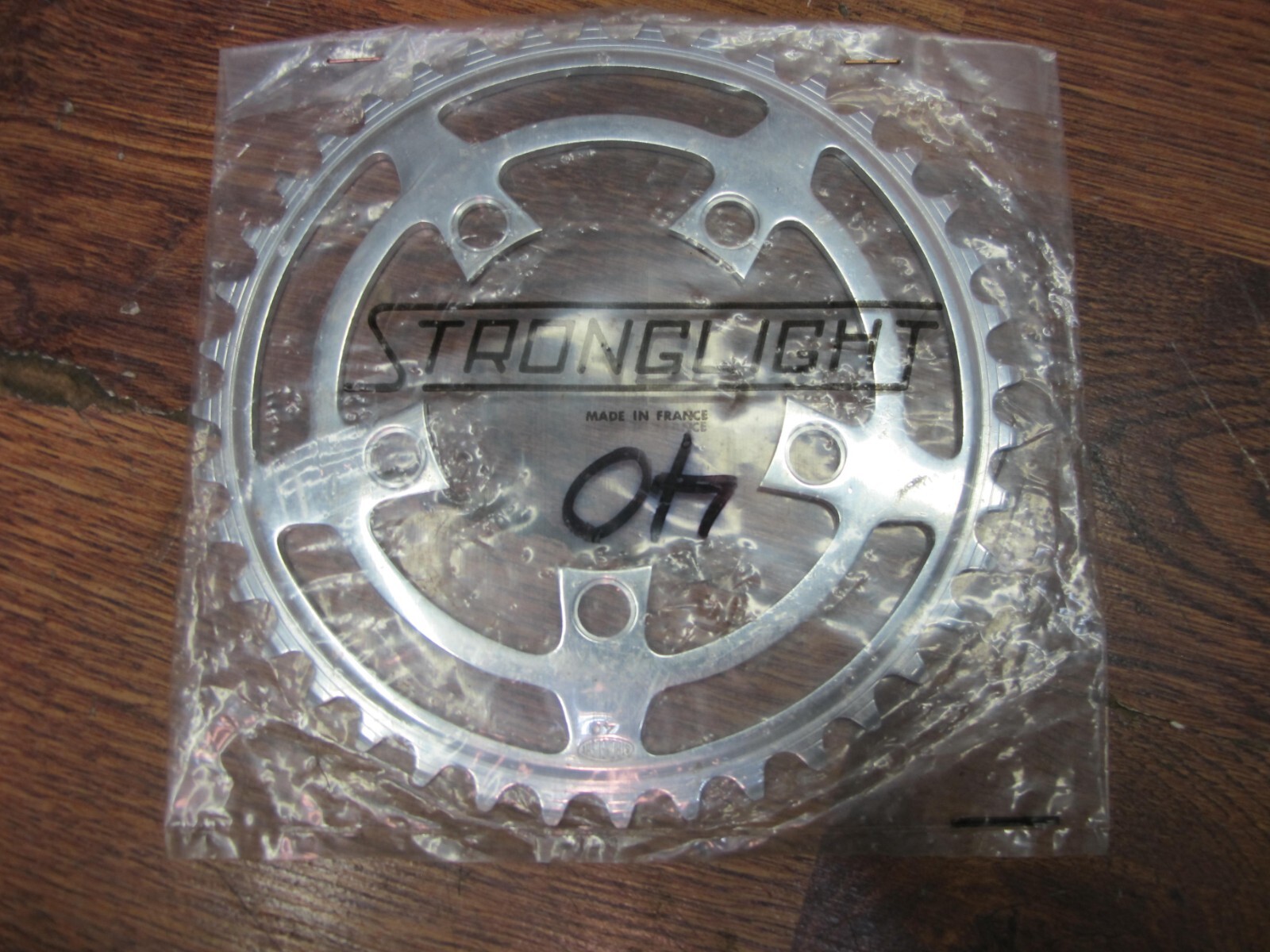 NOS VINTAGE STRONGLIGHT 5 BOLT 86 BCD 53T CHAIN RING