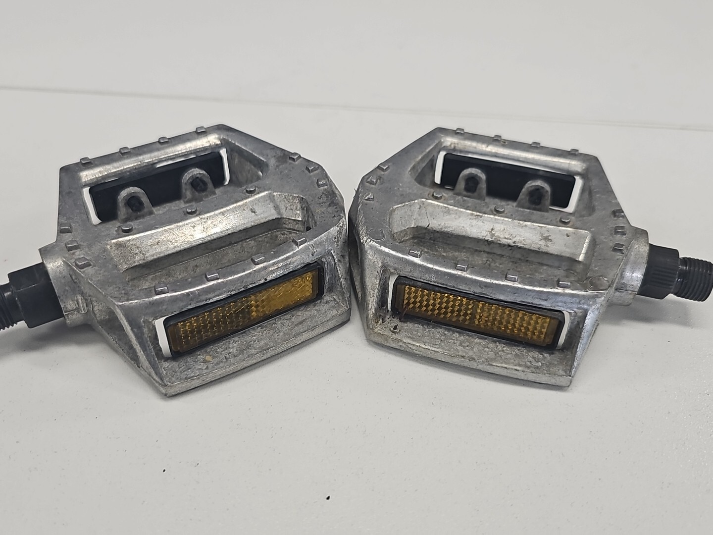 Alloy MTB Downhill Flat Pedals Cheap and Free Postage In Australia