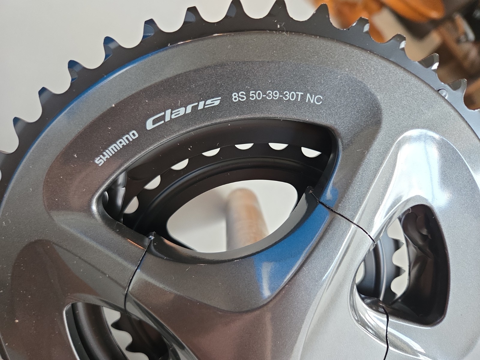 Shimano Claris R2030 Crankset 50-39-30T 3x8sp 170mm
