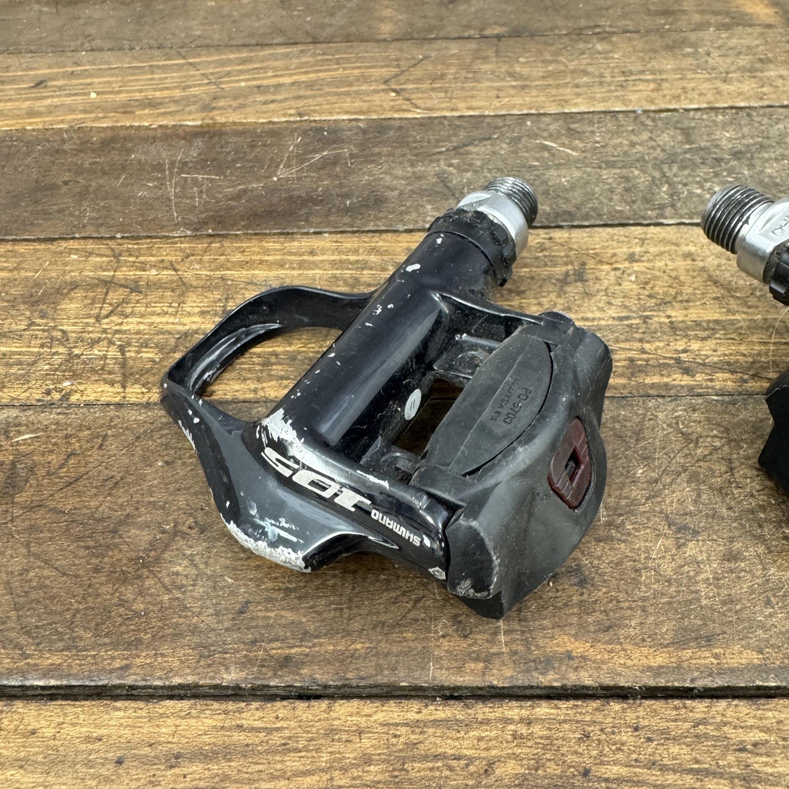 Shimano 105 SPD-SL PD-5700 Clipless Road Bike Pedals 9/16 Black 320g Pair