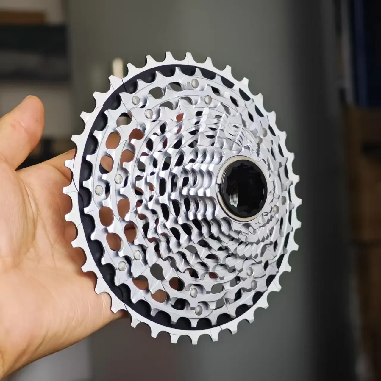 Road Bike CNC Integrated Ultra Lightweight 12 Speed Flywheel, Suitable for SRAM
