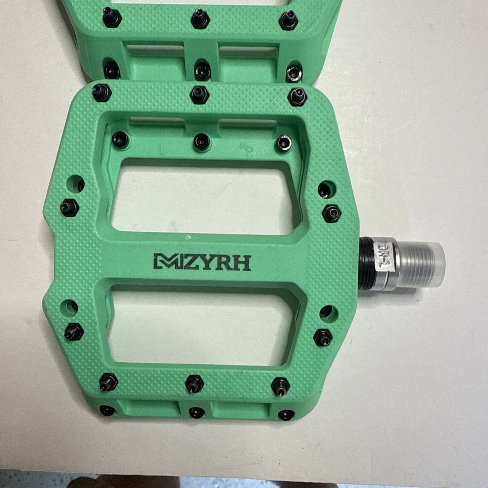 MZYRH Mountain Bike Pedals Open Box