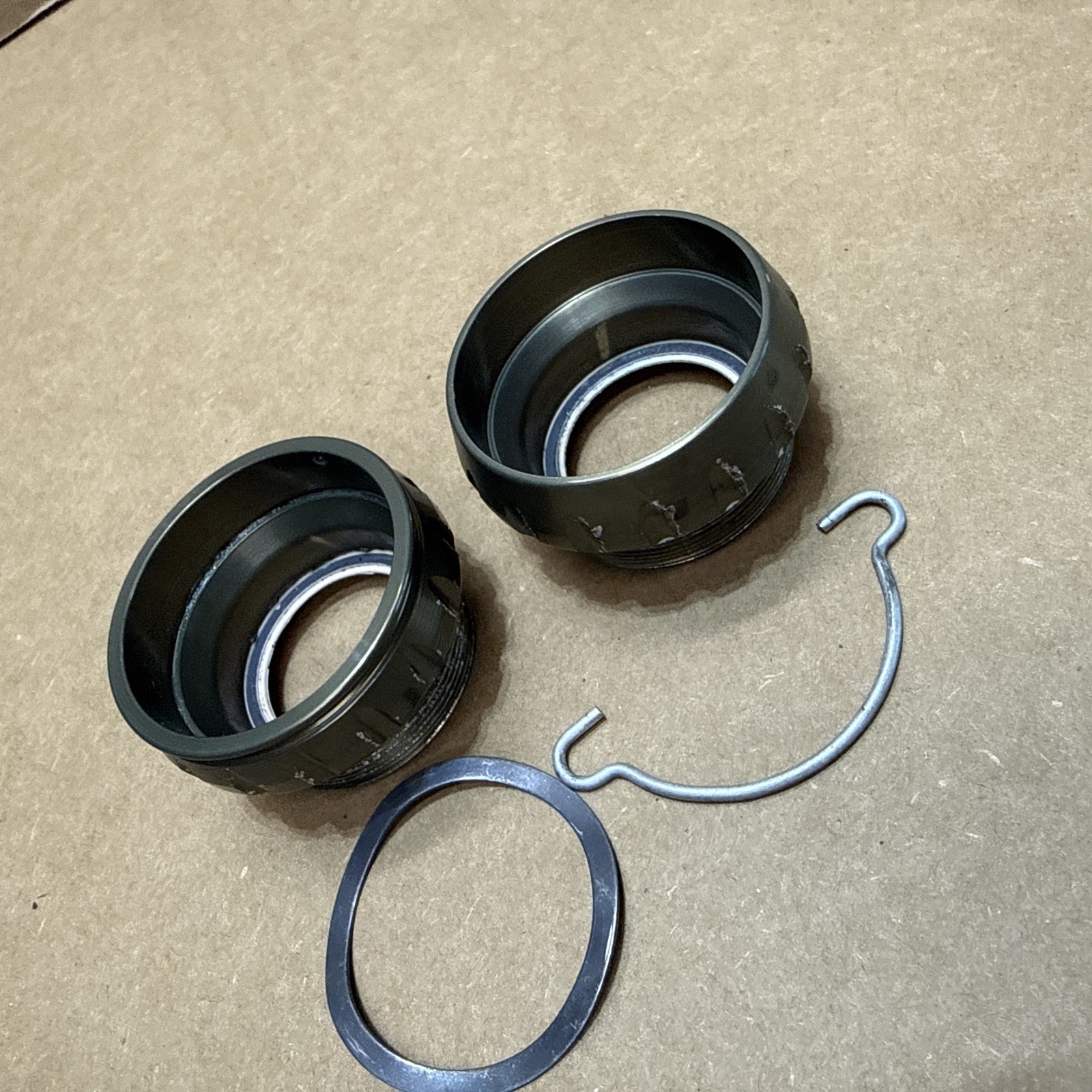 Campagnolo Record 68mm English Threaded Ultra Torque Bottom Bracket Cups bwc56