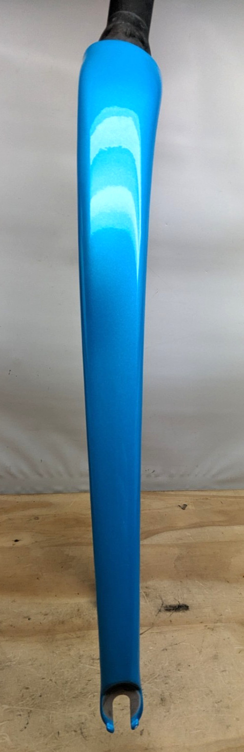 TREK Bontrager Carbon Rim Fork Blue Green 50mm Rake Tapered 209mm Steerer