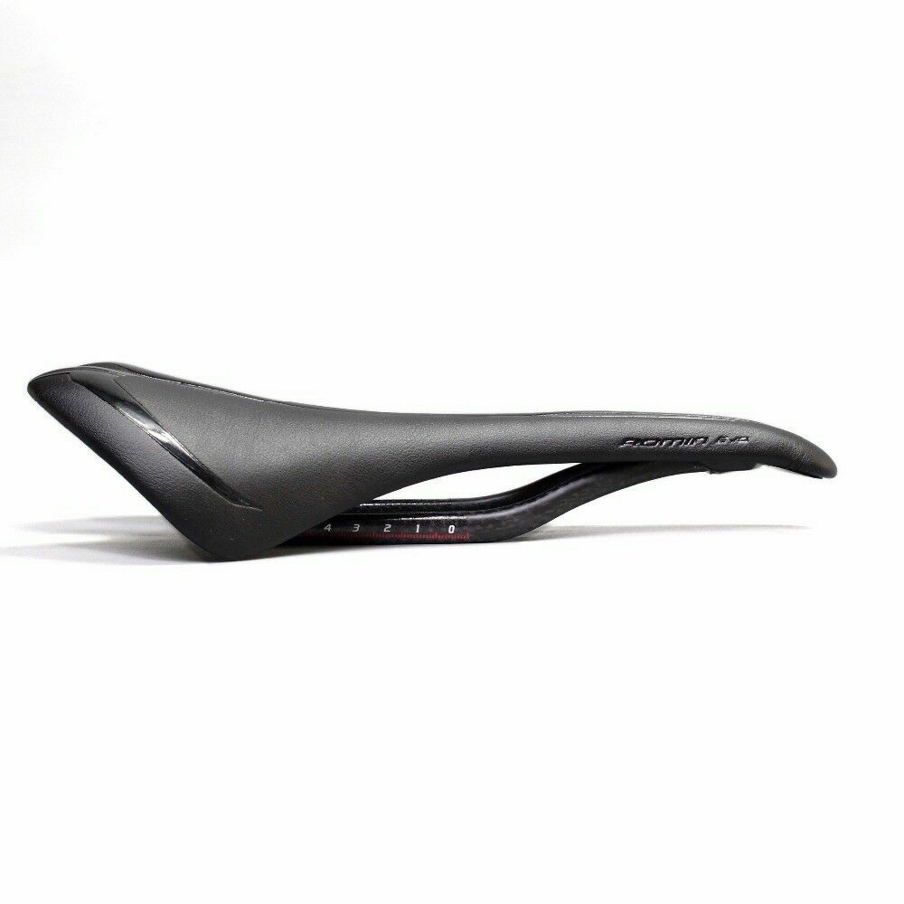 Carbon Railed Road Bike Saddle – 135mm – Only 151 grams!