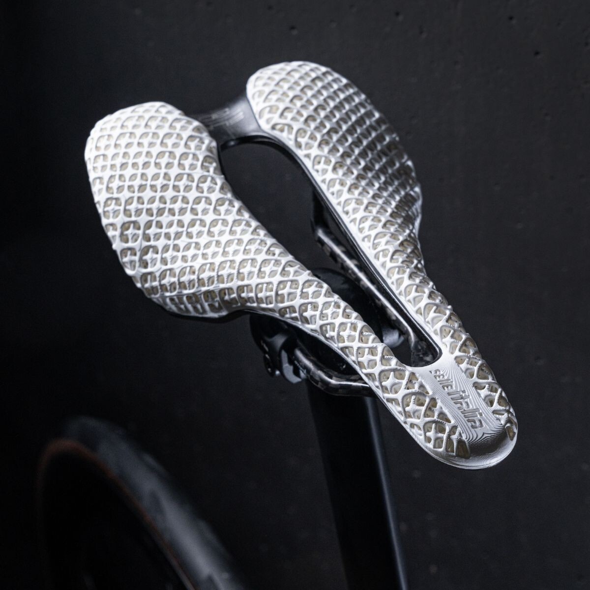 Selle Italia saddle SLR BOOST SUPERFLOW KIT CARBONIO 3D S3 size WHITE carbon NEW