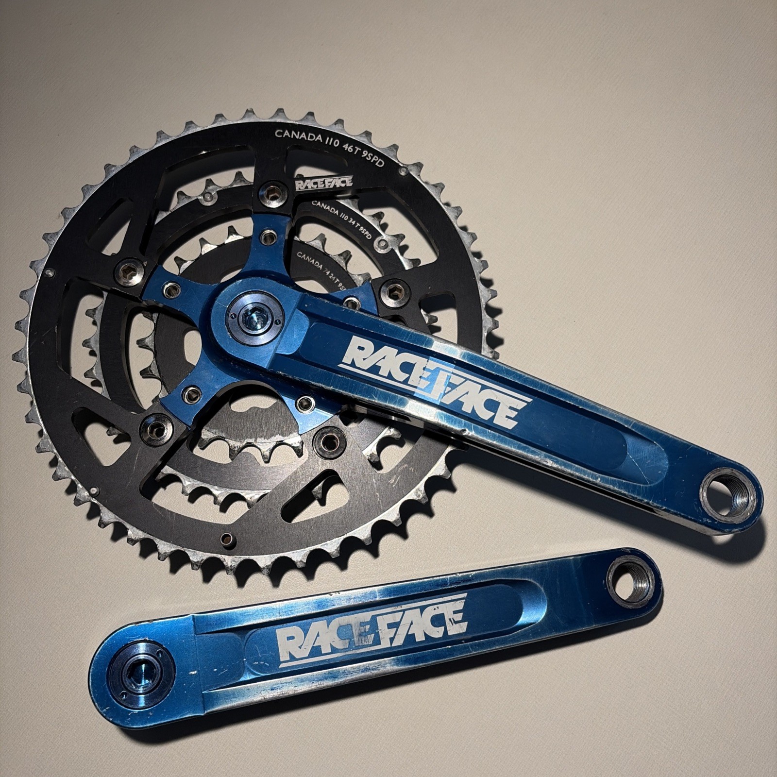First Gen RaceFace Turbine LP 46/34/24T, 175mm Crankset 1993 1994 Blue Anodized