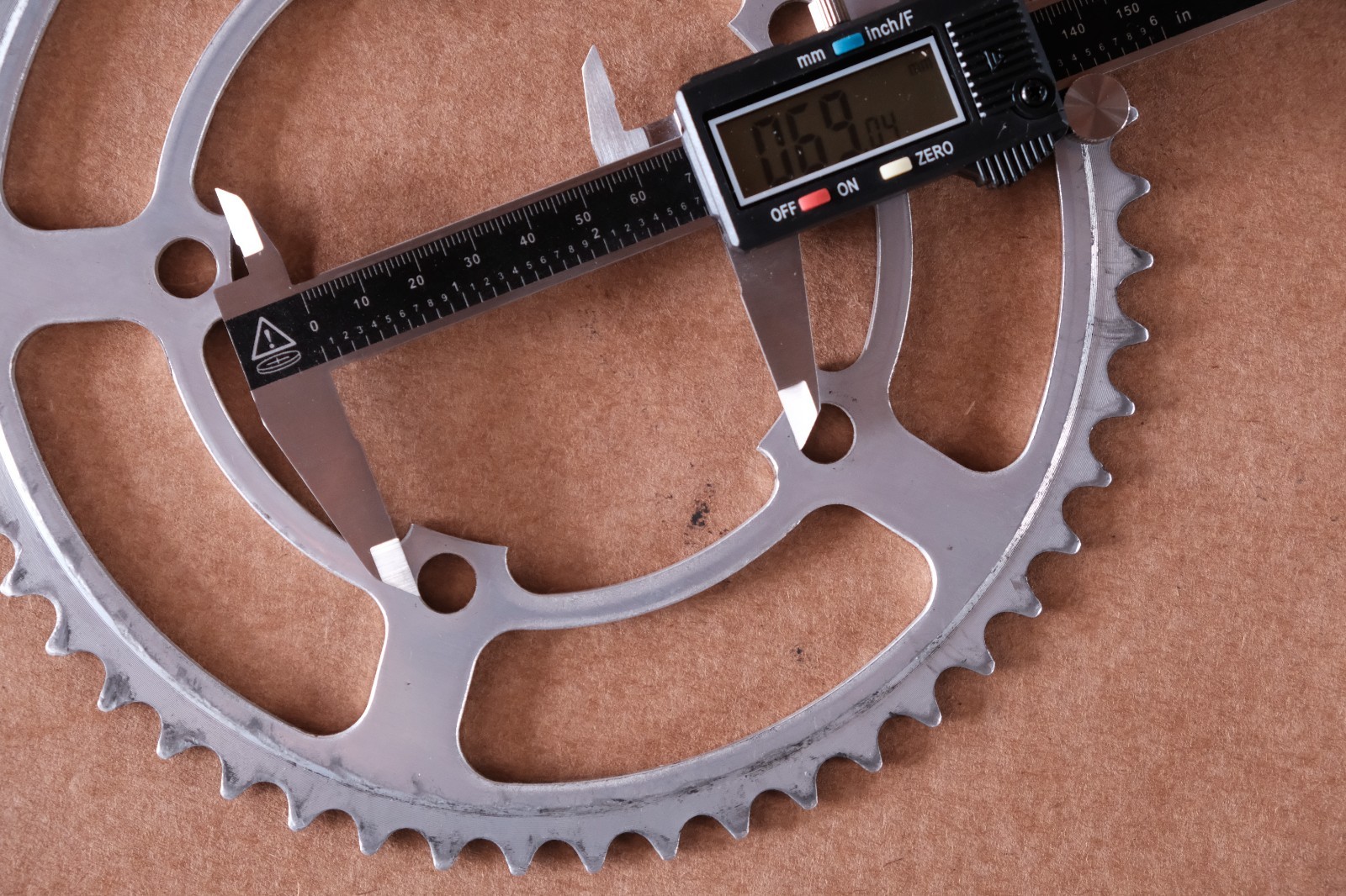 vintage 6 Sakae 118 BCD Chainrings