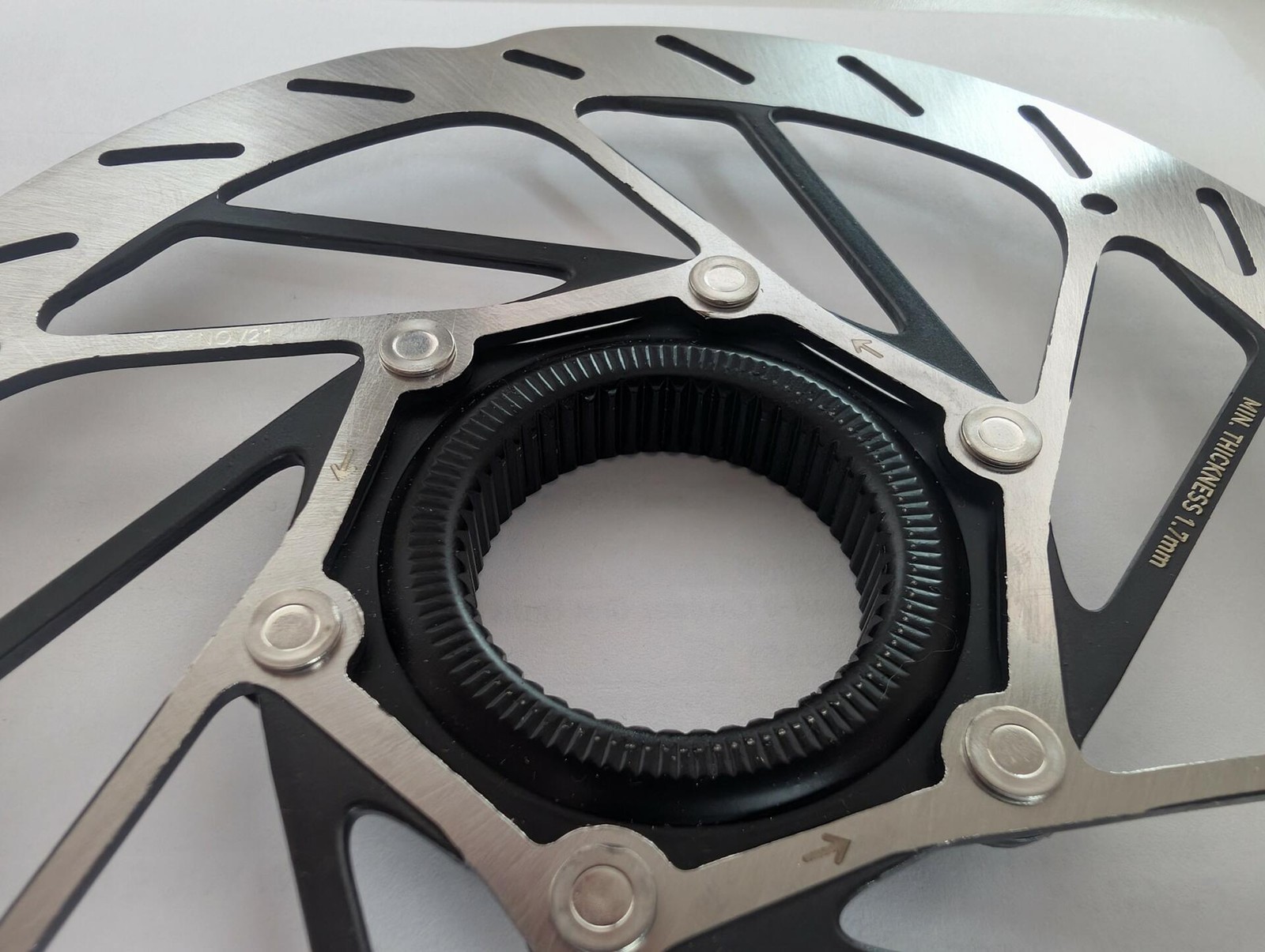 No Packaging/Cosmetic Damage: SRAM HS2 Disc Rotor 160mm Centerlock w/ Lockring
