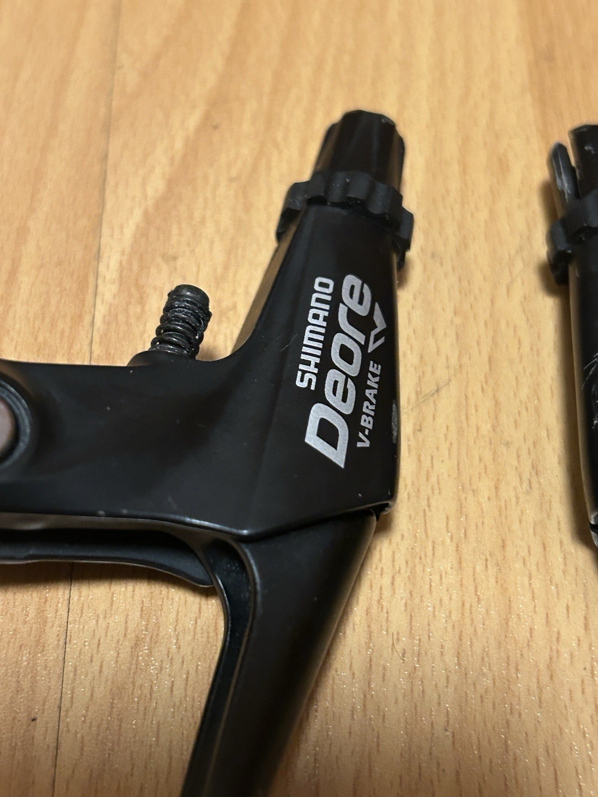 Shimano Deore BL-M511 V-Brake Levers Black 2-Finger Linear Pull Mechanical Disc