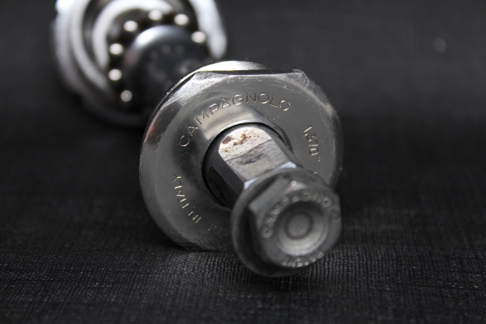 Vintage Campagnolo C RECORD Bottom Bracket 1.370″ x 24 TPI English 68 – SPc