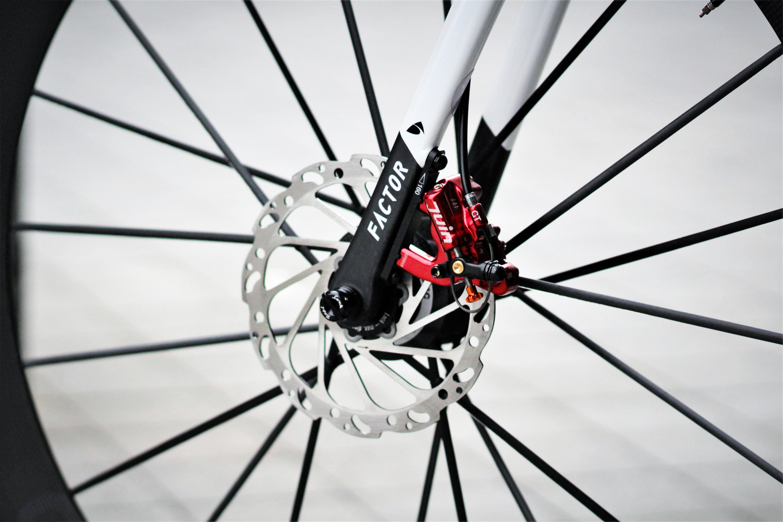 Juin Tech Gt-F Cyclocross eBike Riding 4-Piston Disc Brake Caliper Set Red Bike