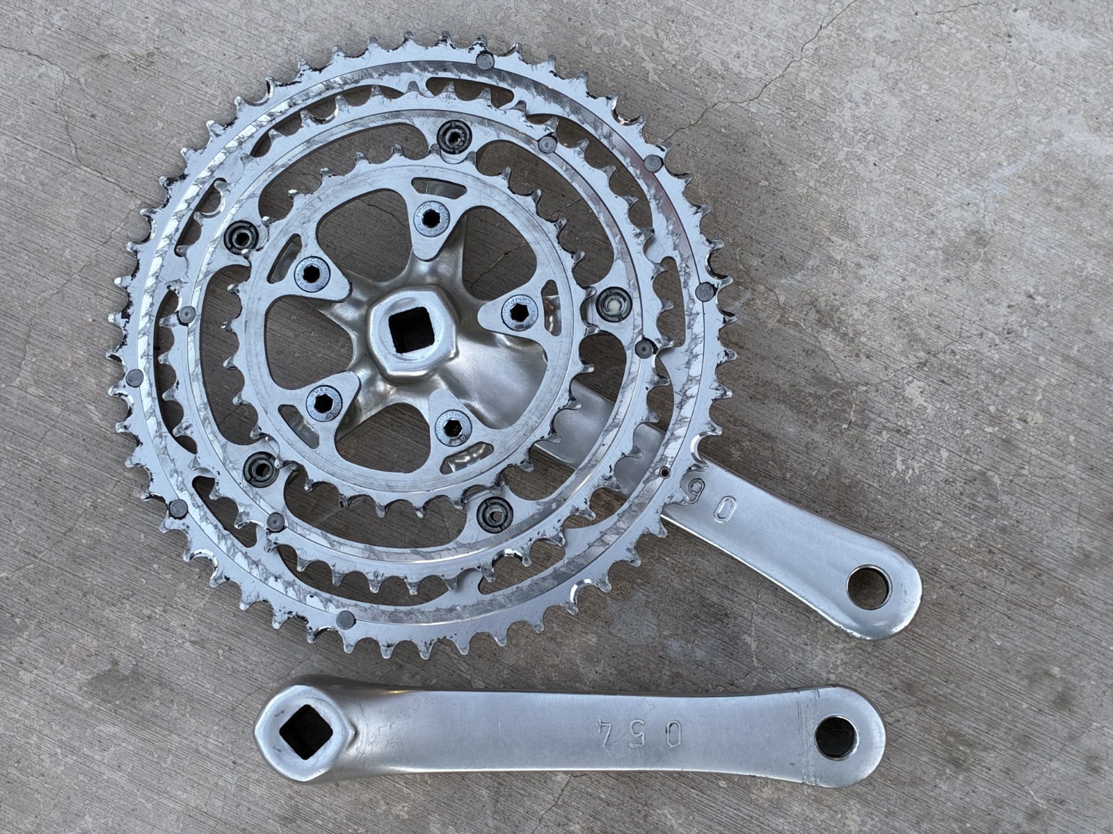 Campagnolo Italy Racing T 9-Speed Triple Crankset | 170 mm / 52/42/30T / VGC