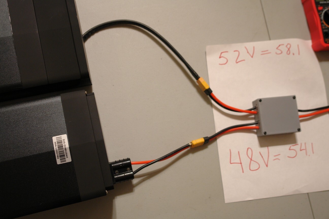 E-Bike Multi-Battery Discharge Converter for 3 batteries,XT60 