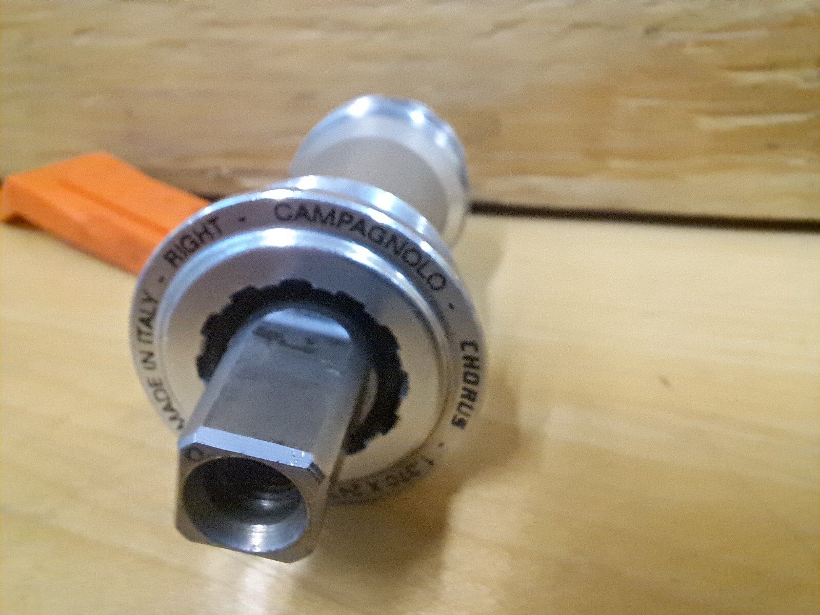 Campagnolo Chorus Sealed Bottom Bracket / 111mm / 1.370x24t