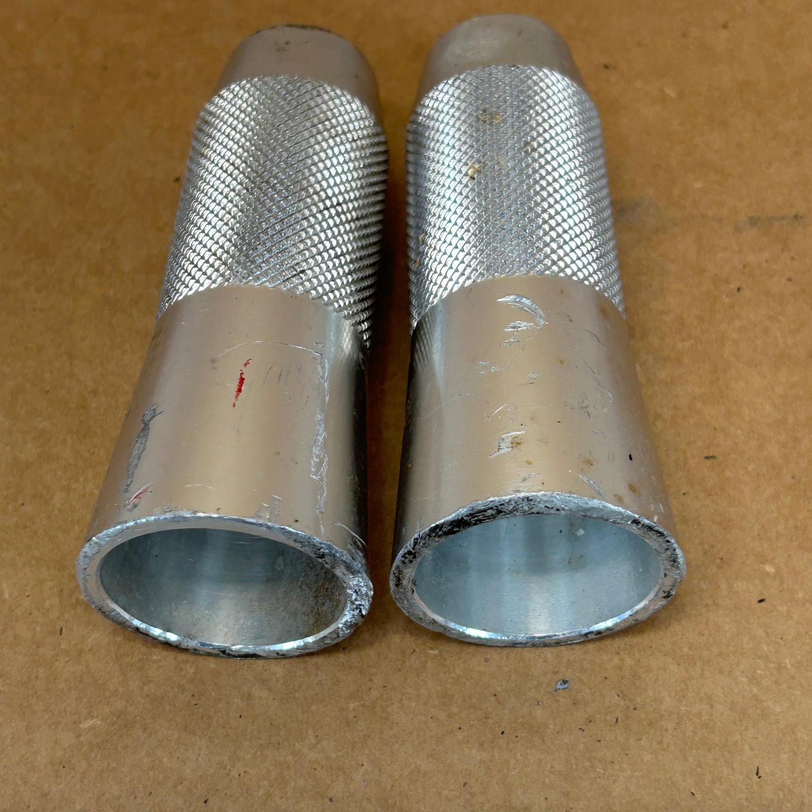 Old Mid School Aluminum BMX Bicycle Stunt Pegs Silver Chrome off Dyno Detour