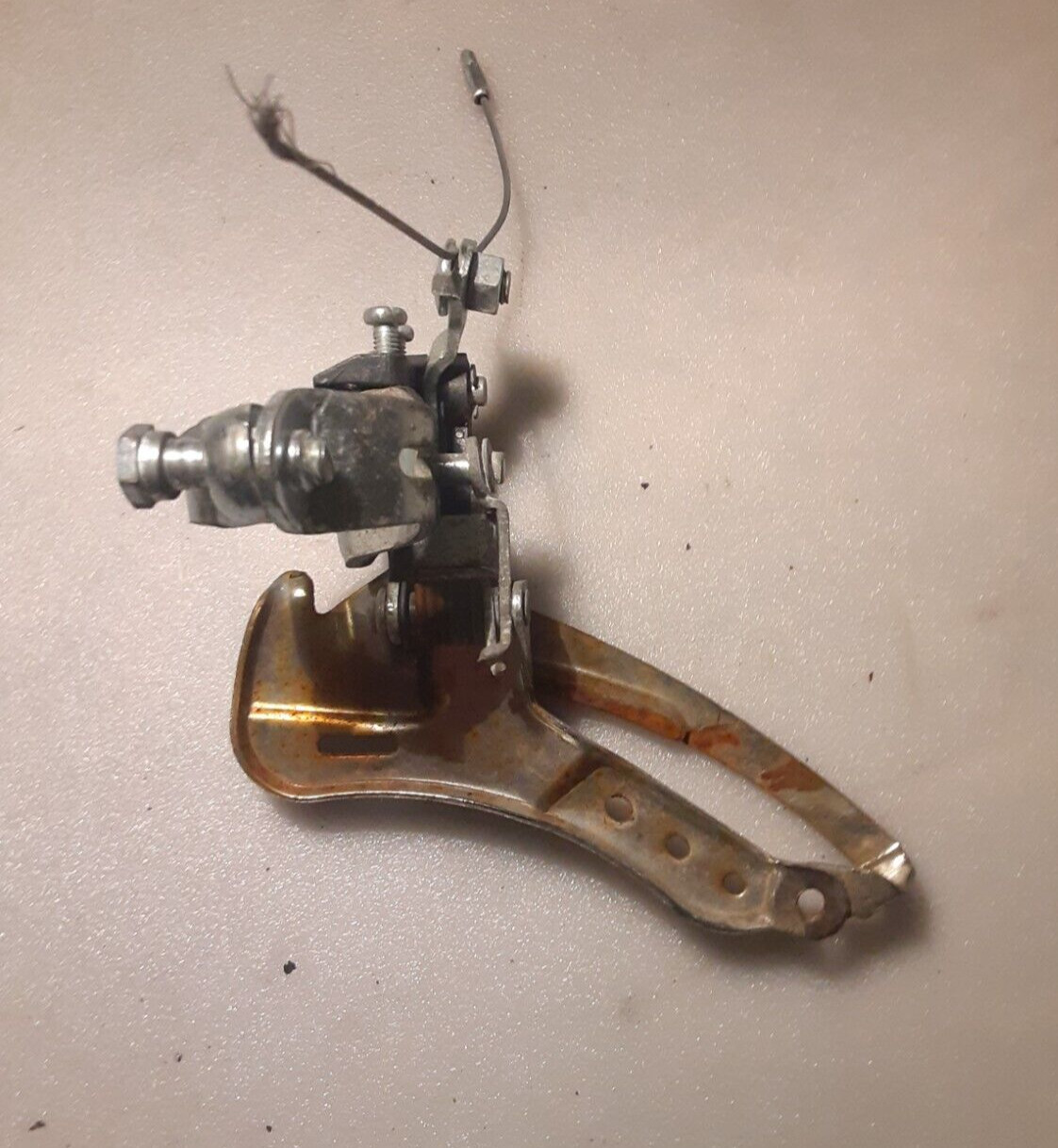 used bike bicycle Front Derailleur, ~1″ ~27 mm clamp, rusty