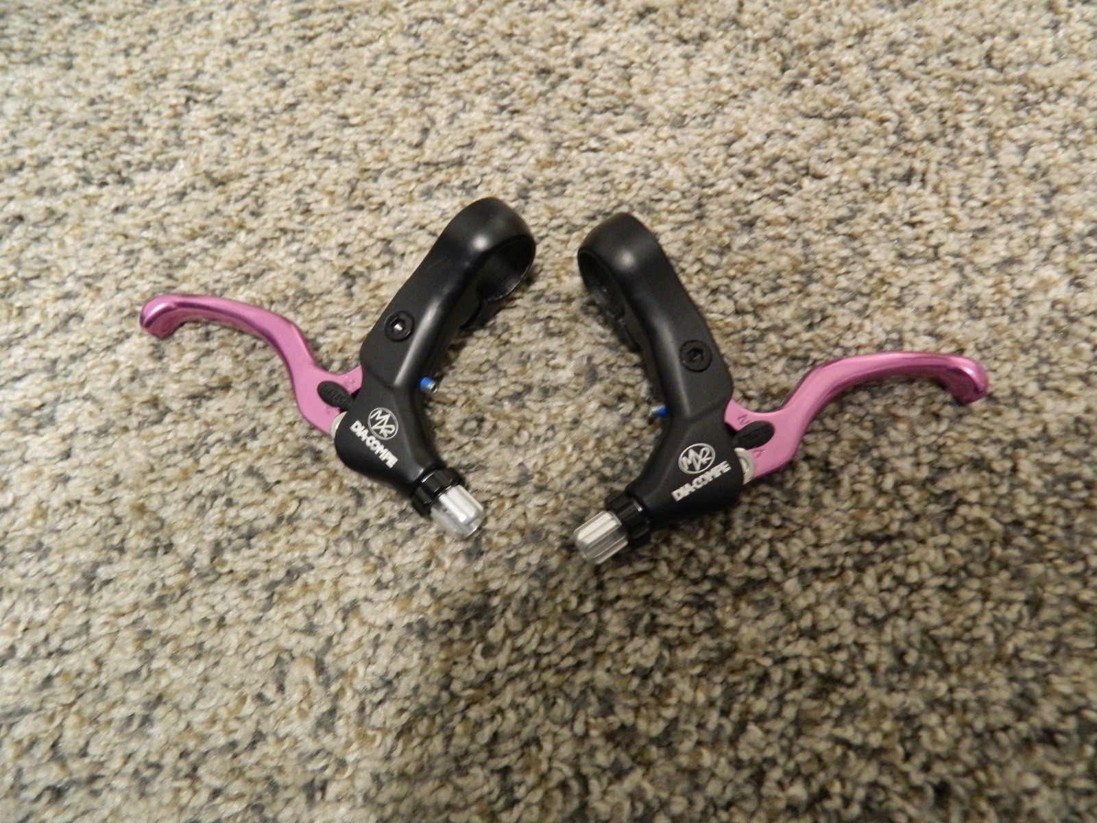 Dia-Compe MX2 bicycle BMX LH and RH brake lever SET – PURPLE