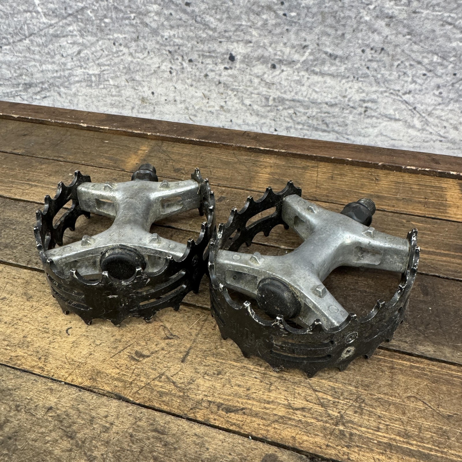 Vintage Primo Pro BMX Bike Pedals 1/2 Black Pair 450g Mid School Alloy Platform
