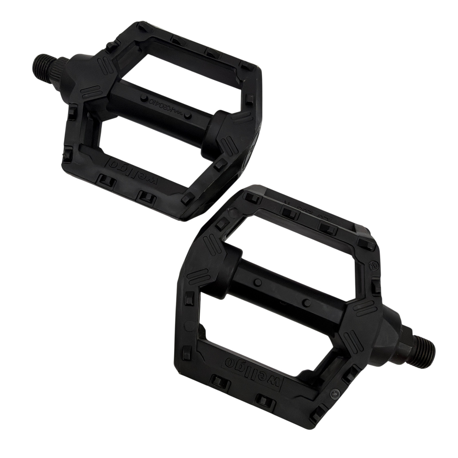 Wellgo LU-205 Black Composite Platform Bicycle Pedals with Reflectors Pair