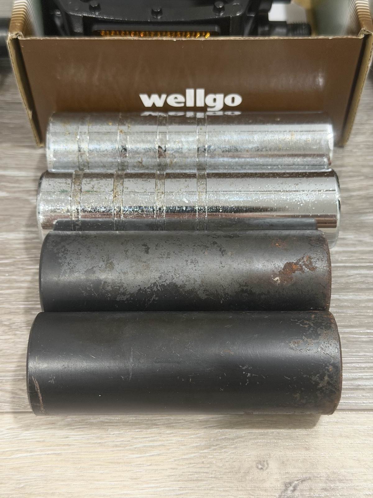 Lot Of 3 BMX Pedals 9/16” (Schwinn, Wellgo, Fusion) and 2 Sets Of Pegs