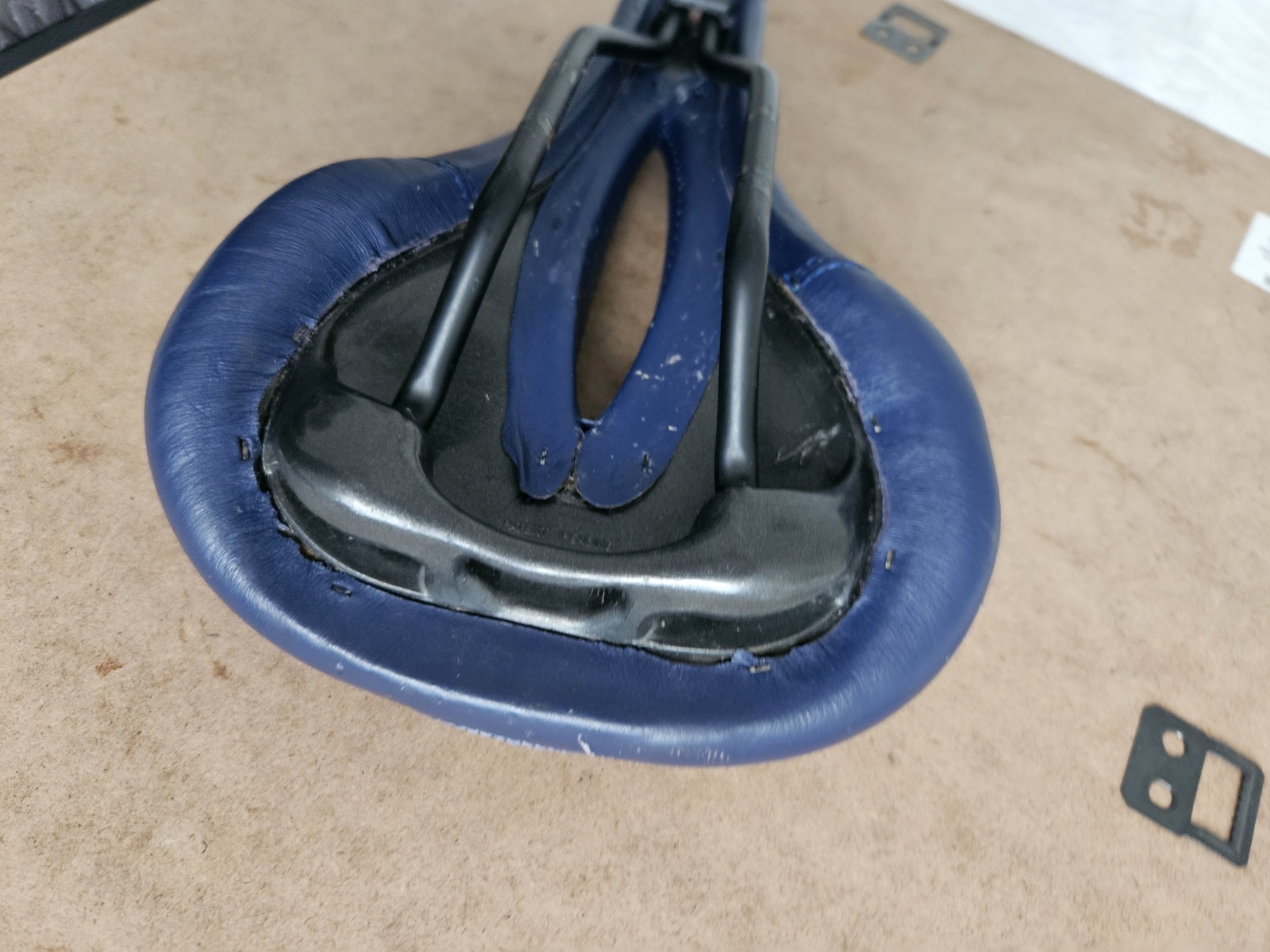 Selle Italia LDY Gel Flow Blue Women’s Saddle Seat!