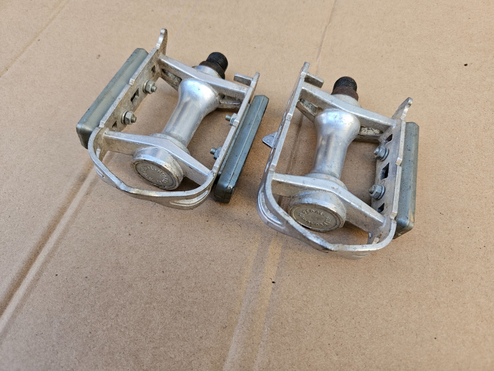 Vintage HTI A19 Road Bike Platform Pedals Bike 9/16″ Silver Aluminum