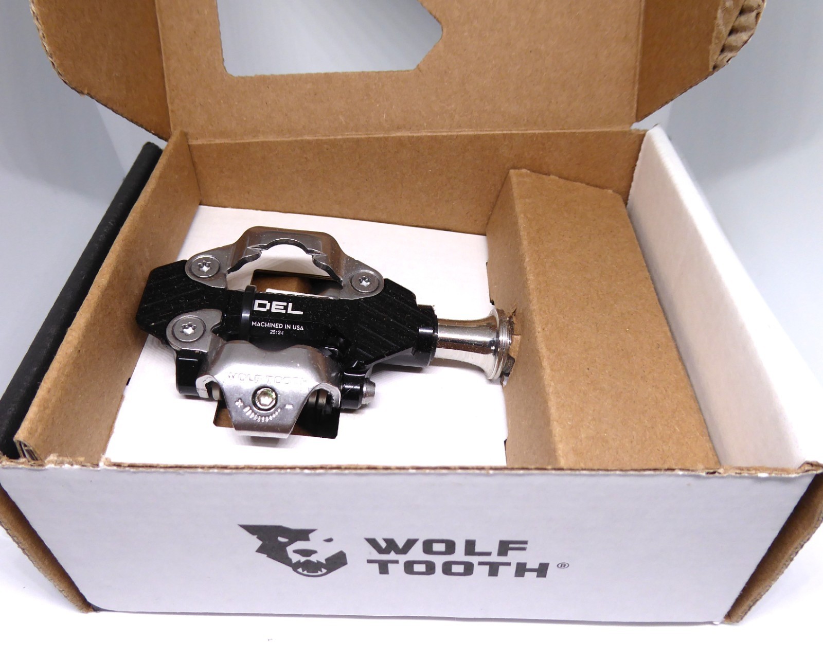 Wolf Tooth DEL Gravel Race Clipless Gravel Bike Pedals – Black