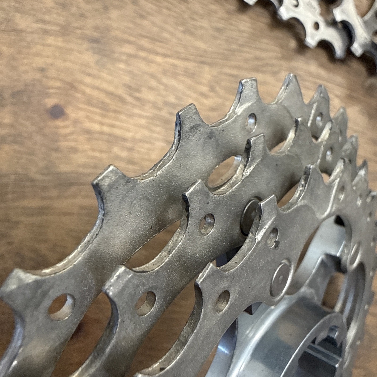 Shimano Ultegra CS-6700 10 Speed 12-30t Cassette w/ Chain