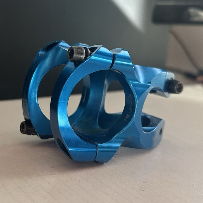 Race Face Turbine Threadless MTB Stem Blue 35mm 32mm Clamp 1 1/8in 0°