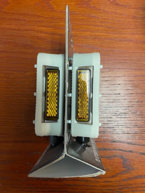 SE Bikes 12 O’clock Platform Pedals 9/16 White Plastic PD 11