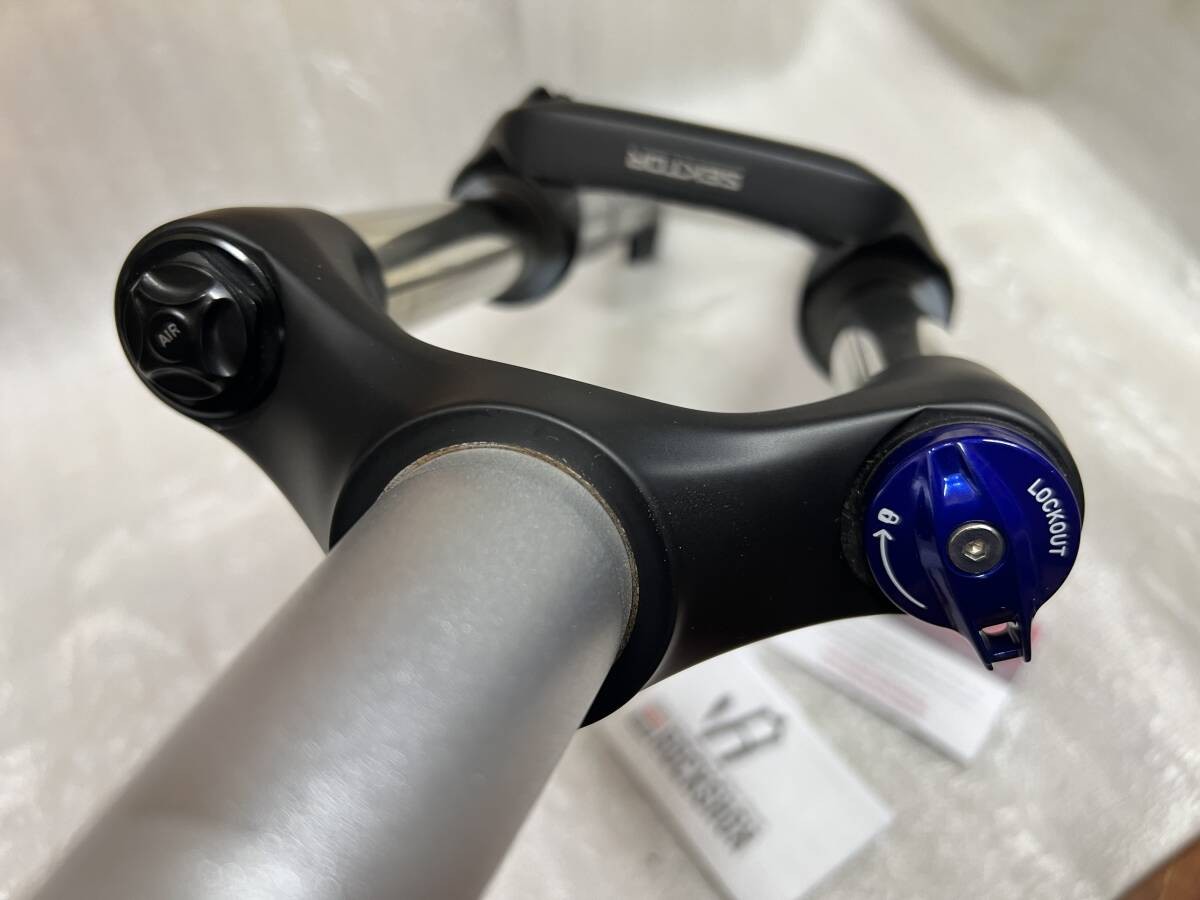 ROCKSHOX SEKTOR TK SILVER 26er Tapered Fork 15×100 130mm Uncut Steerer NEW RARE