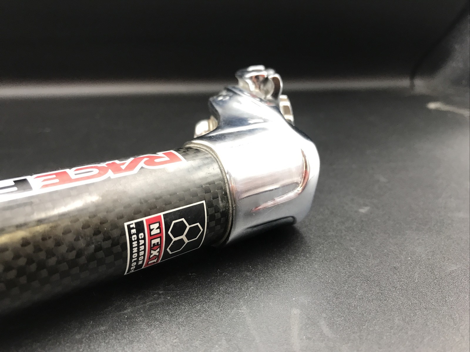 raceface carbon seat post 30.8mm