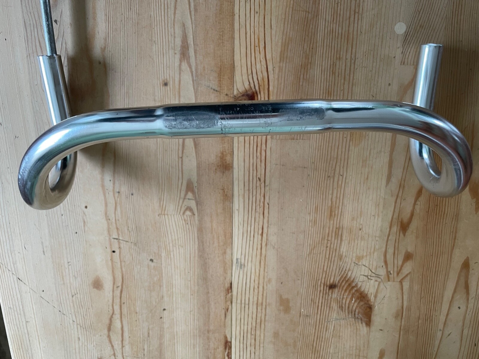Unbranded Criterium-Bend Handlebars with Groove 41cm