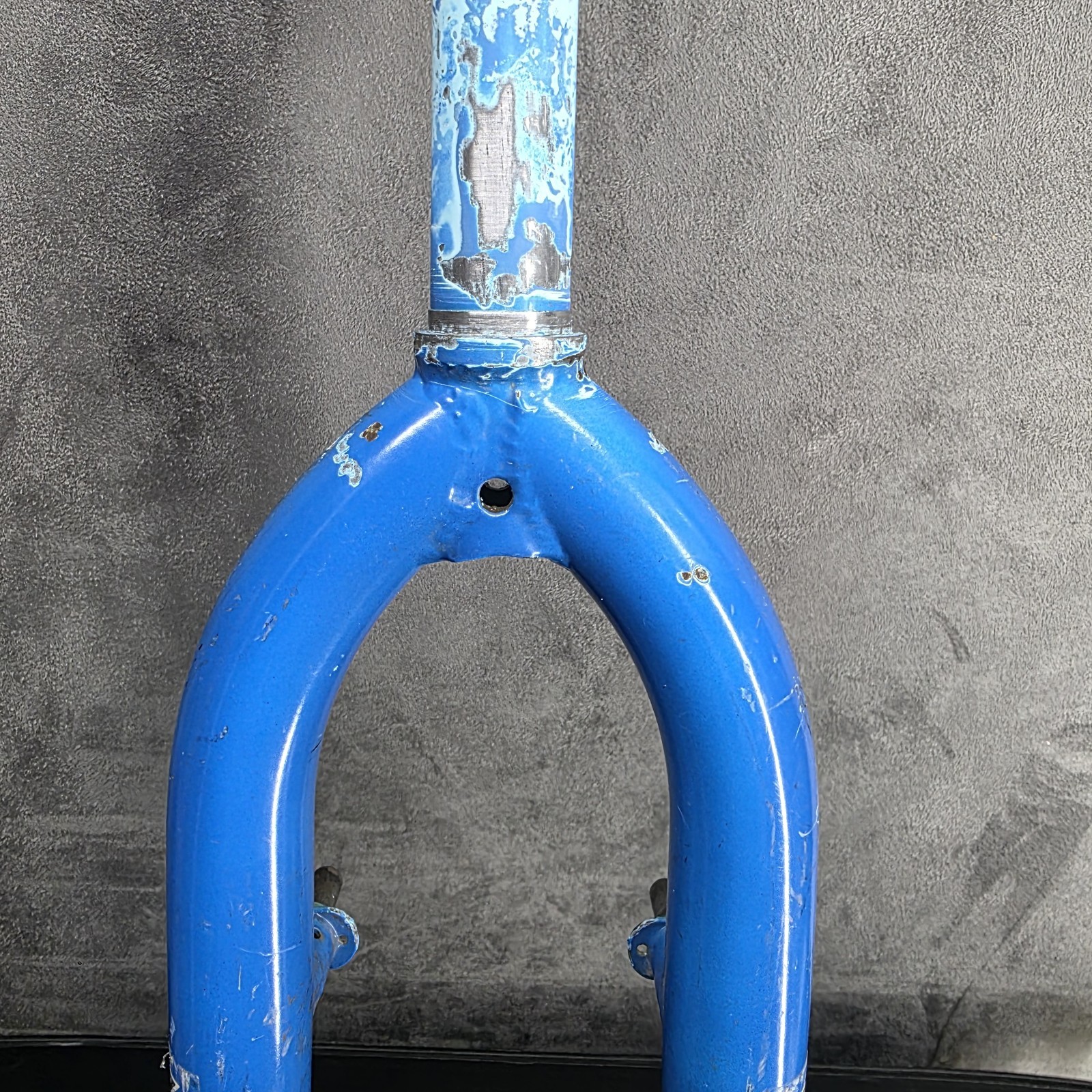 Vintage 26″ Mountain Bike Rigid Fork 1″ Threaded Chromoly Blue Black Paint 5.75″