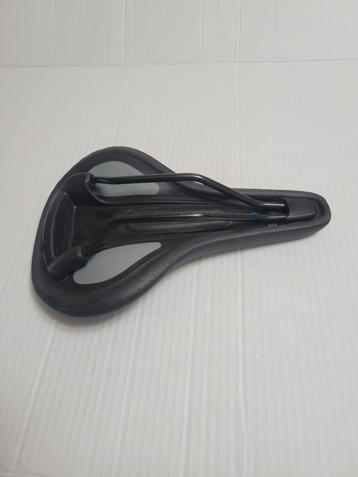 Bontrager Cutaway Saddle/Seat w/ Steel Rails, Black, Synthetic/Steel, Universal