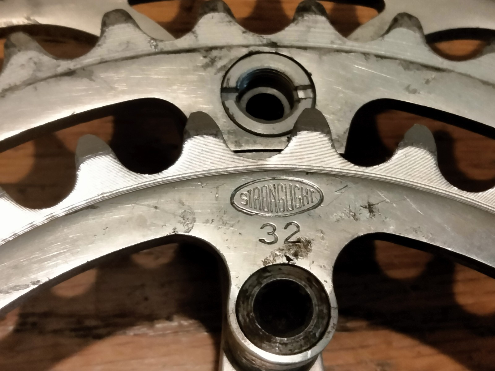 STRONGLIGHT 106 TRIPLE CRANKSET SPIDEL BRANDED 170MM VINTAGE