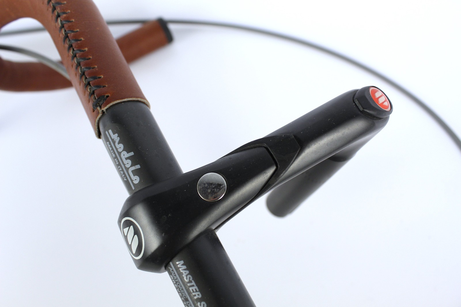 Modolo Master SSC Handlebars, 110mm Quill Stem 22.2mm, Campagnolo Brake Levers