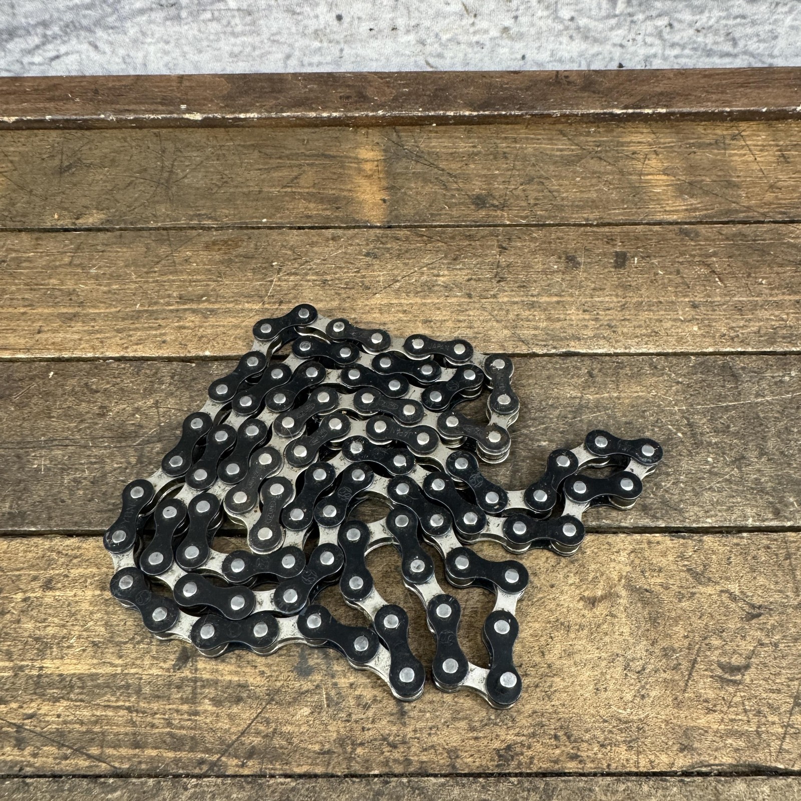 Izumi BMX Bicycle Chain 84 Links Black Japan Single Speed Steel 290g BMX Used