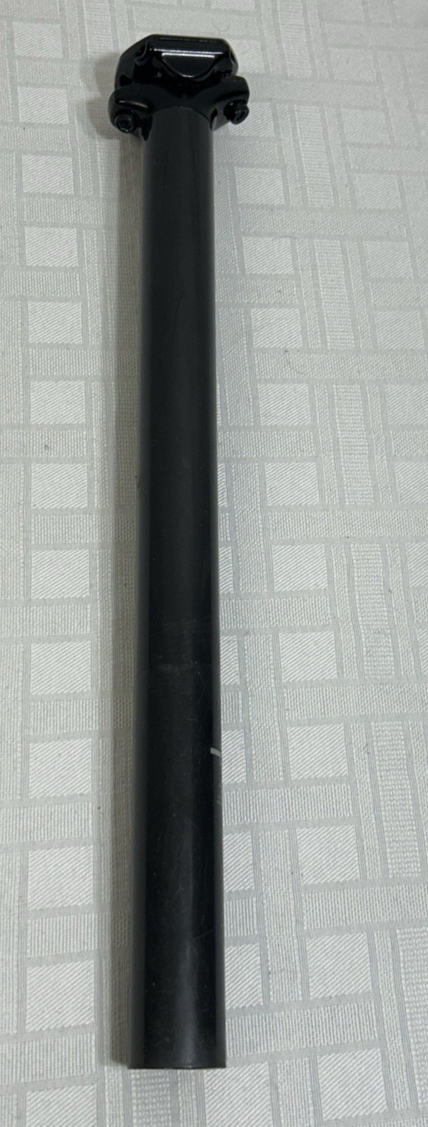 Bontrager PRO Carbon Seatpost 31.6mm X 400mm Black Alloy Head Plain 278g