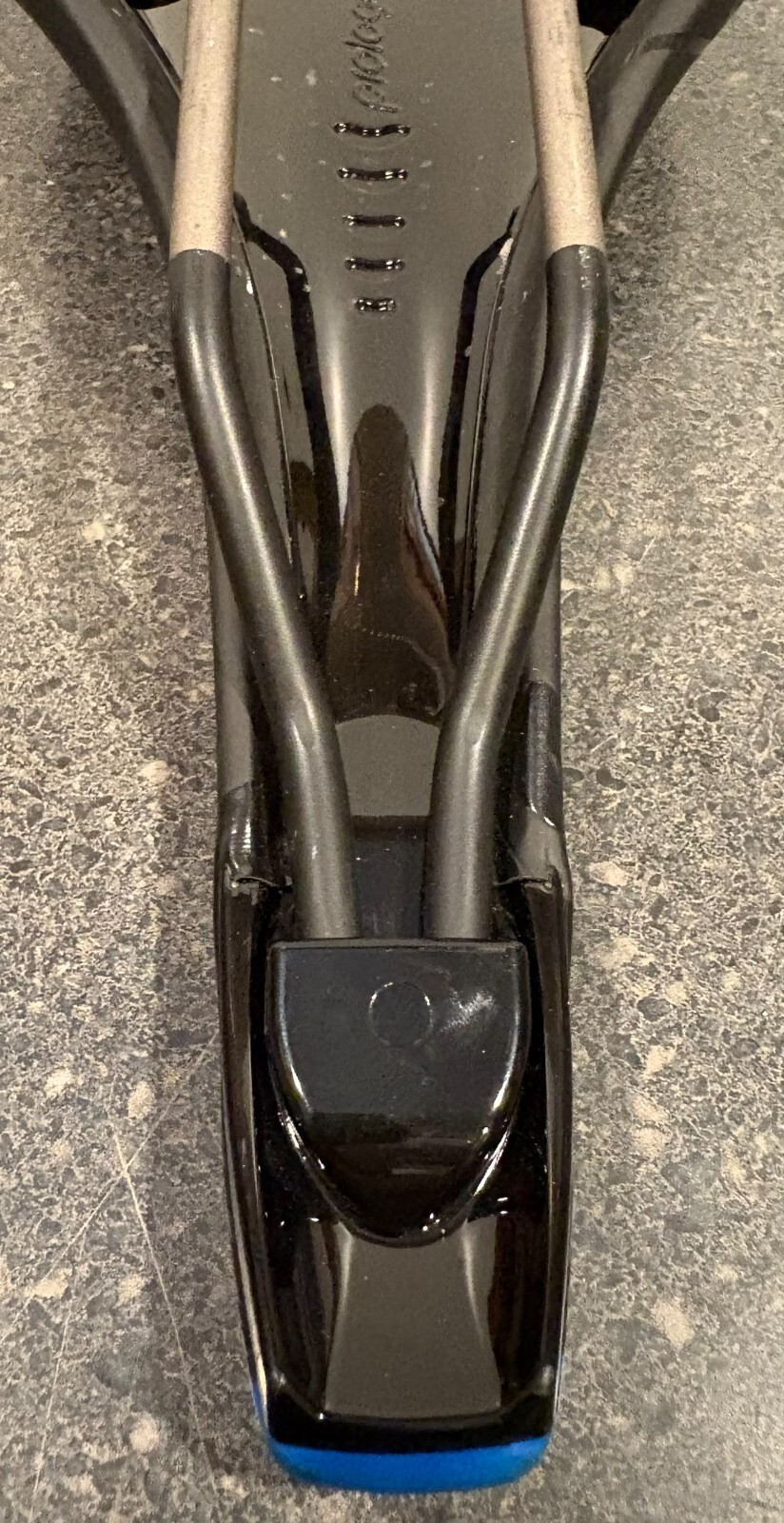 Prologo Scratch 2 black blue Bike Saddle Seat 132 mm Wide with PRO T 2.0 Rails