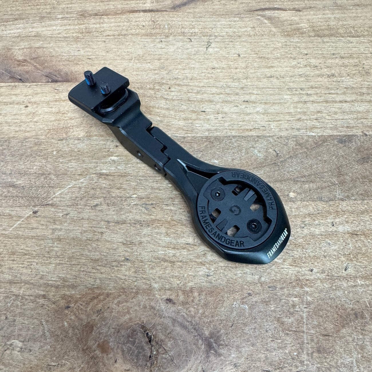 Frames and Gear Outfront Mount For ENVE SES Aero Pro with Garmin Insert 51g