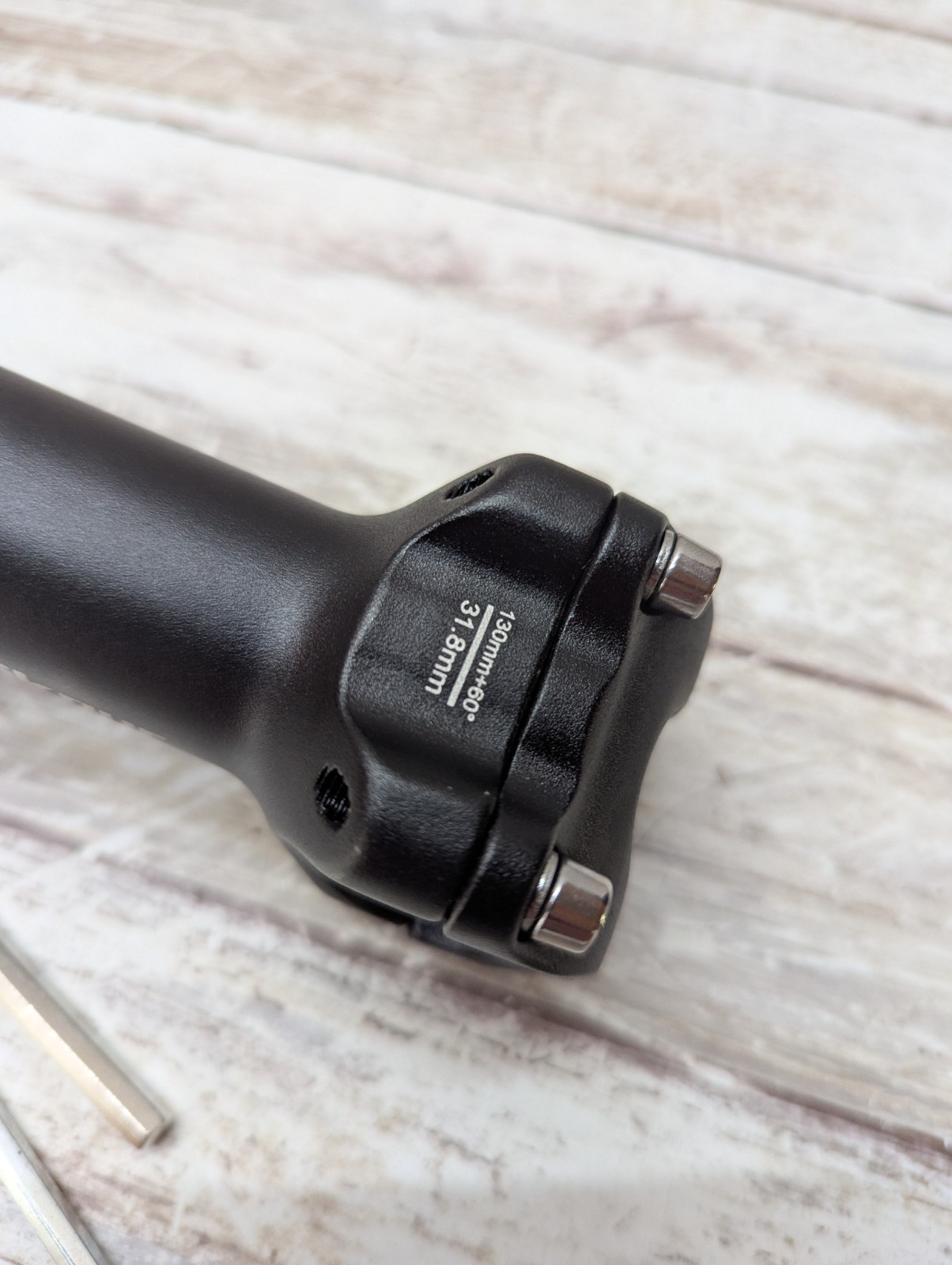 Bike Stem Adjustable 60 Degree 31.8Mm (1-1/4″) / 25.4Mm (1″) Handlebar Stem for