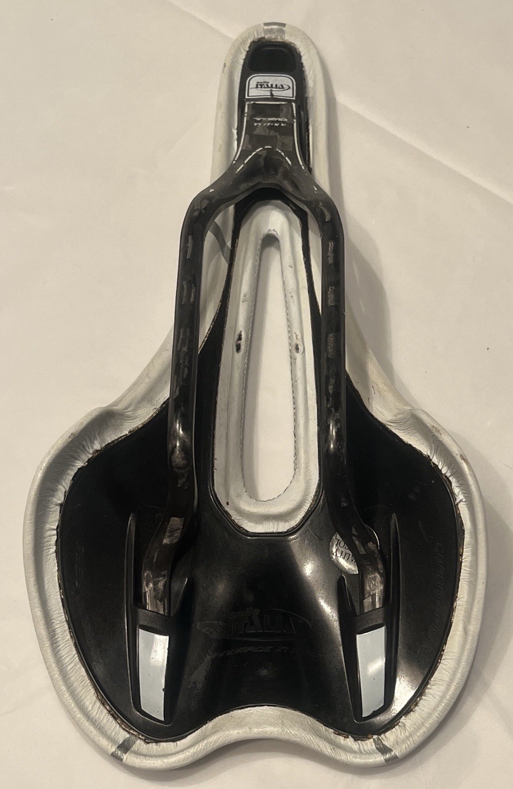 Selle Italia SLR Saddle White Carbon Fiber 124g 275mm x 130mm