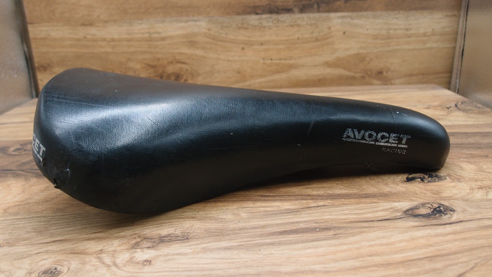 1991 MTB seat Avocet Racing saddle by Viscount